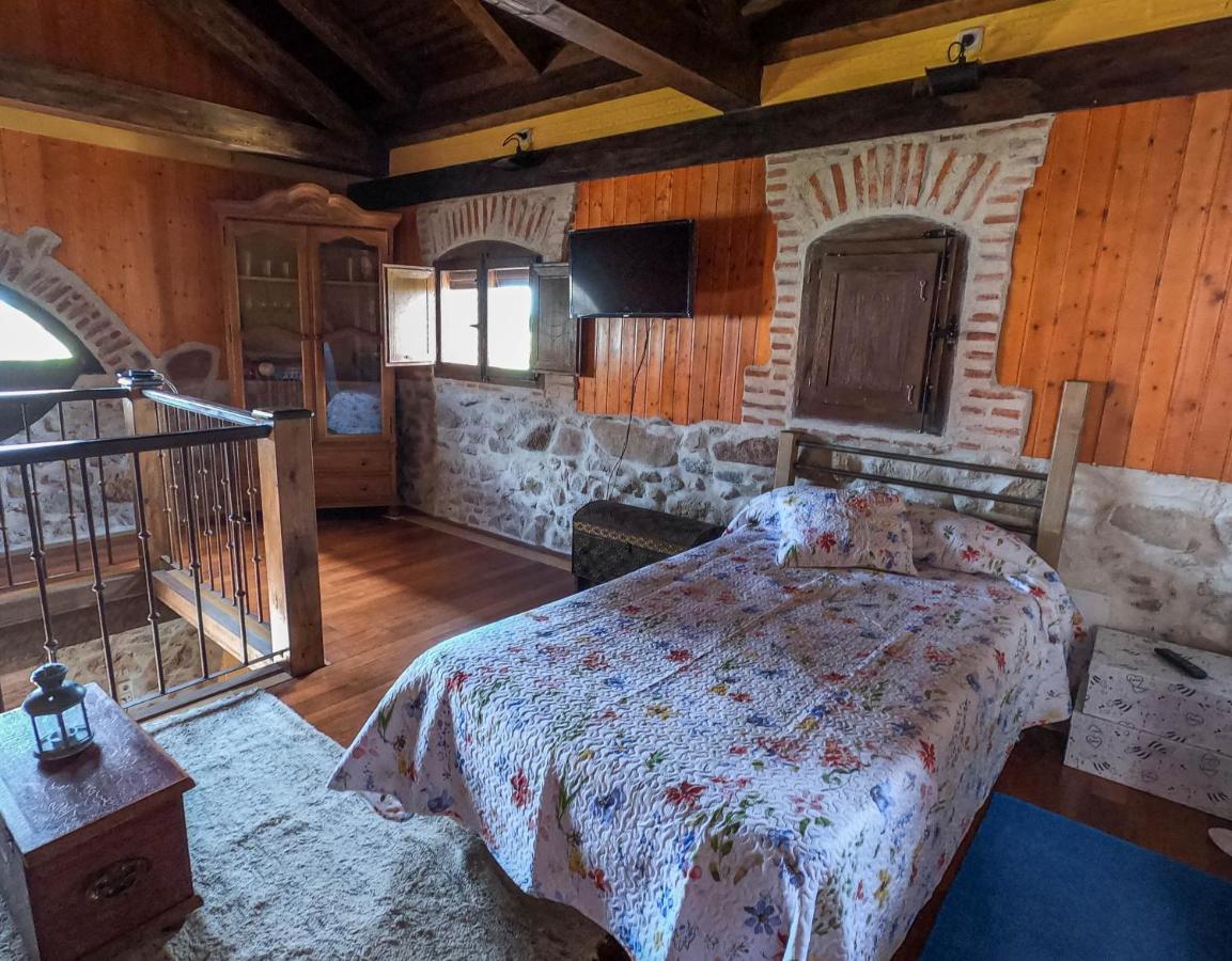 La Casa Del Buho Villa Santa Maria la Real de Nieva Exteriör bild