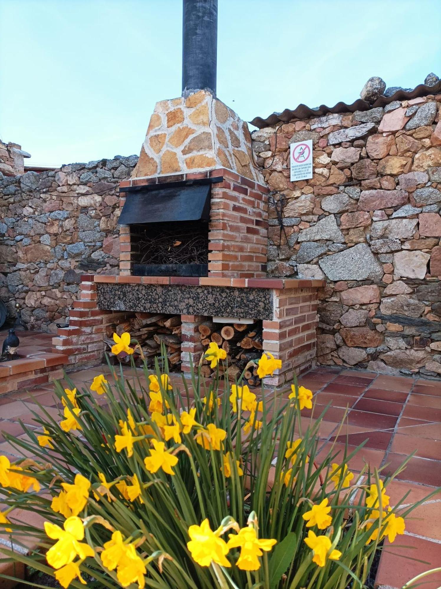 La Casa Del Buho Villa Santa Maria la Real de Nieva Exteriör bild